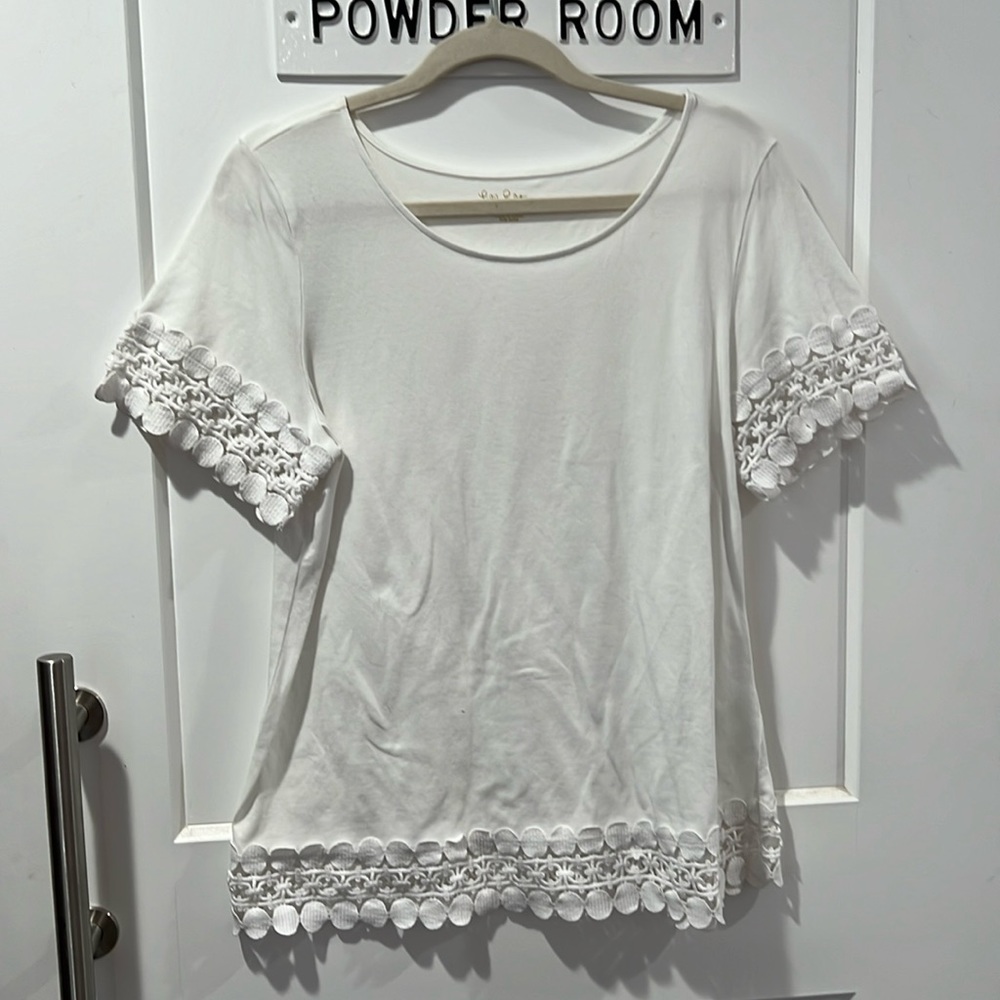 Lilly Pulitzer Hayes Top in resort white